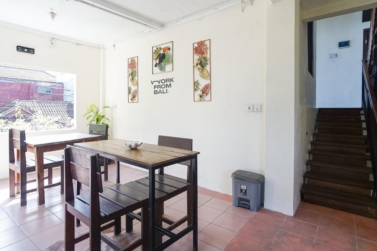 Pudi Homestay Canggu Extérieur photo