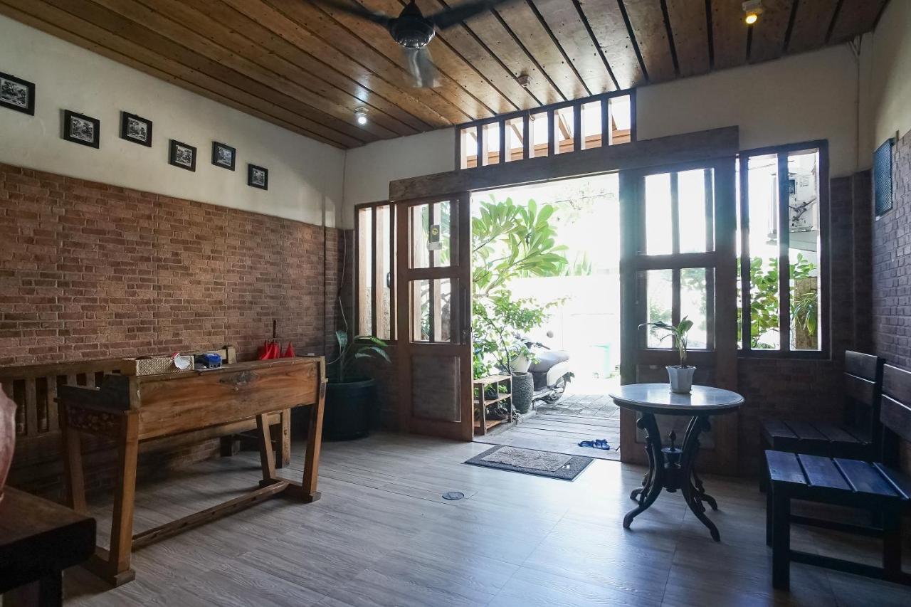 Pudi Homestay Canggu Extérieur photo